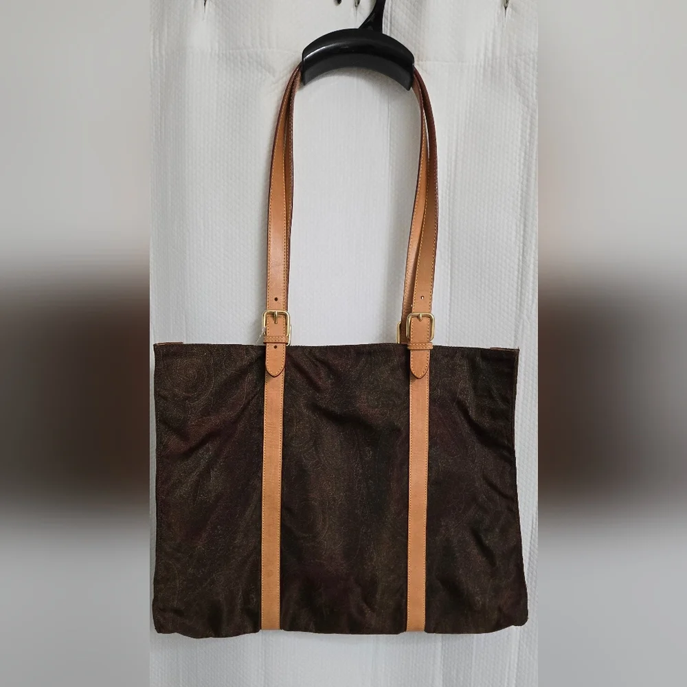 EUC ETRO Tote Paisley with Brown Leather handles - Picture 2 of 8